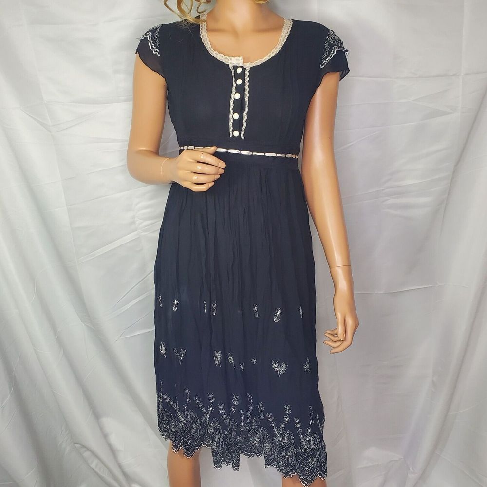 Romantic Pleated Silk Embroidered Floral Lace Trimmed Prairie Dress Black S/M